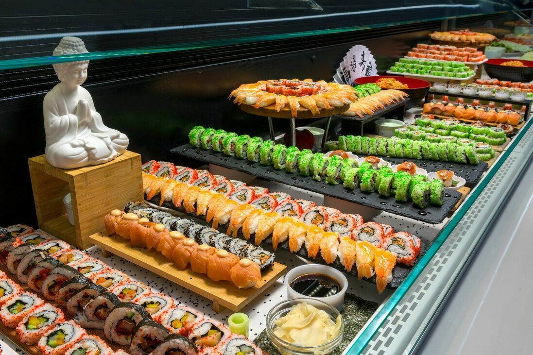 F._Restaurant_Buffet_12